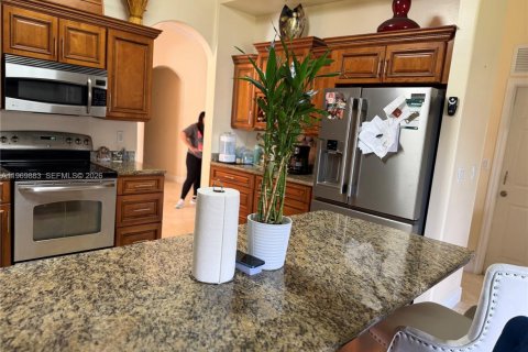 Купить виллу или дом в Майами, Флорида 4 спальни, 198.63м2, № 2031017 - фото 10