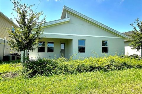 House in Davenport, Florida 4 bedrooms, 192.87 sq.m. № 1899982 - photo 25