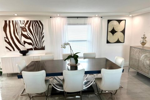Condominio en venta en Deerfield Beach, Florida, 3 dormitorios, 225.29 m2 № 2147266 - foto 10
