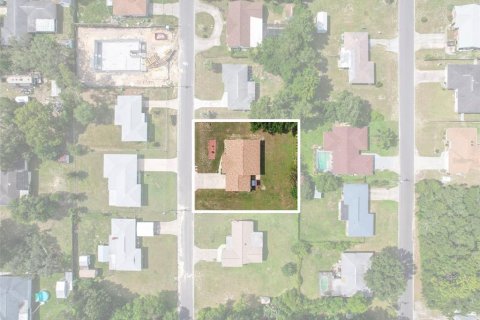 Villa ou maison à vendre à Inverness, Floride: 2 chambres, 123.75 m2 № 1829730 - photo 2