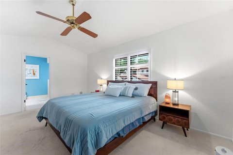 Touwnhouse à vendre à Clearwater, Floride: 2 chambres, 147.16 m2 № 2225475 - photo 11