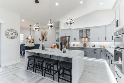 Casa en venta en Orlando, Florida, 4 dormitorios, 250.84 m2 № 1808455 - foto 5