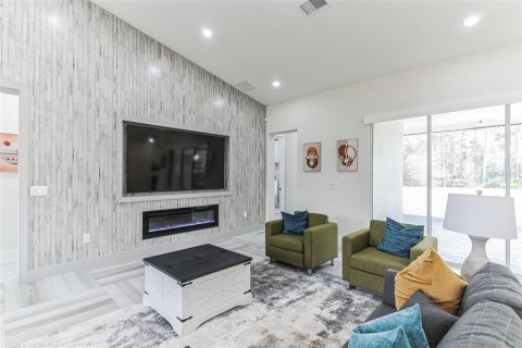Casa en venta en Orlando, Florida, 4 dormitorios, 250.84 m2 № 1808455 - foto 3