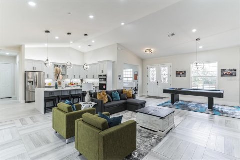 Casa en venta en Orlando, Florida, 4 dormitorios, 250.84 m2 № 1808455 - foto 11