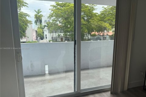 Copropriété à louer à Miami Beach, Floride: 1 chambre, 65.03 m2 № 1830382 - photo 16