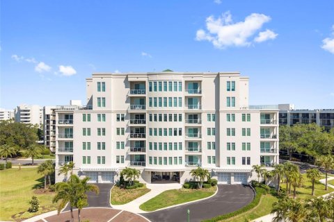 Condo à Clearwater, Floride, 3 chambres  № 2138919