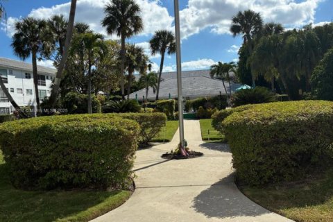 Copropriété à vendre à Lighthouse Point, Floride: 1 chambre, 62.8 m2 № 2019179 - photo 13
