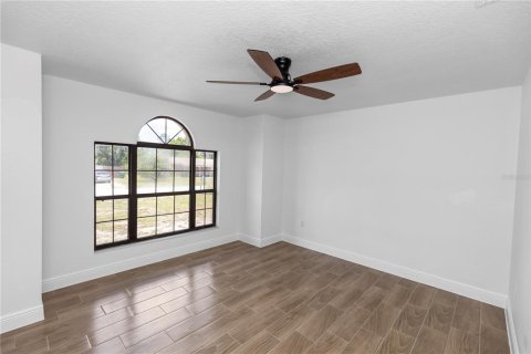 House in Deltona, Florida 3 bedrooms, 153.94 sq.m. № 1791698 - photo 16