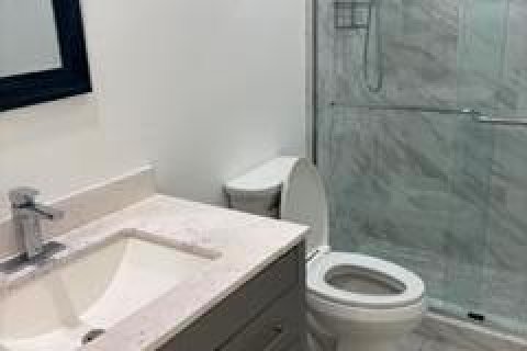 Condominio en alquiler en Hollywood, Florida, 2 dormitorios, 100.98 m2 № 2292282 - foto 8