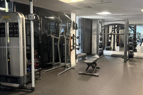 Condominio en alquiler en Miami, Florida, 1 dormitorio, 64.1 m2 № 2339850 - foto 19