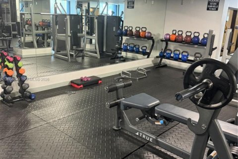 Condominio en alquiler en Miami, Florida, 1 dormitorio, 64.1 m2 № 2339850 - foto 17