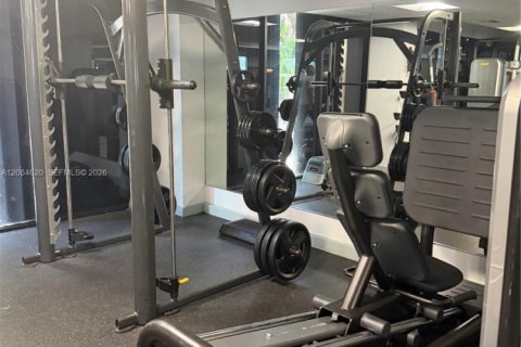Condominio en alquiler en Miami, Florida, 1 dormitorio, 64.1 m2 № 2339850 - foto 16