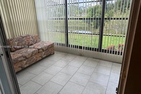 Condo in Delray Beach, Florida, 2 bedrooms  № 1788646 - photo 24