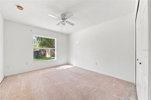 Villa ou maison à vendre à Eustis, Floride: 3 chambres, 193.52 m2 № 2359312 - photo 22