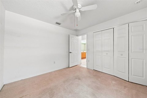 Villa ou maison à vendre à Eustis, Floride: 3 chambres, 193.52 m2 № 2359312 - photo 25