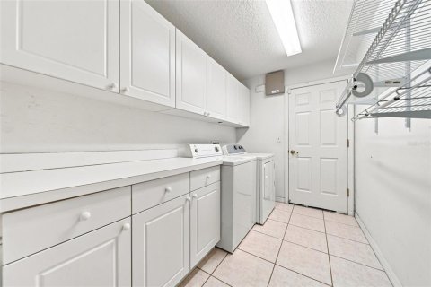 Villa ou maison à vendre à Eustis, Floride: 3 chambres, 193.52 m2 № 2359312 - photo 29