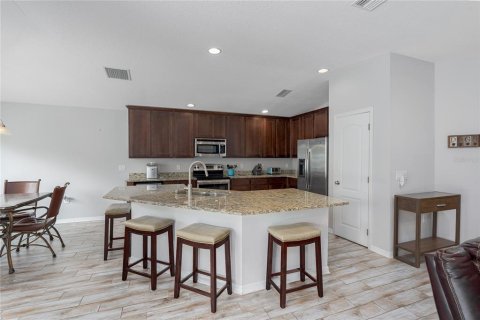Villa ou maison à vendre à Palmetto, Floride: 4 chambres, 233.46 m2 № 1798683 - photo 8