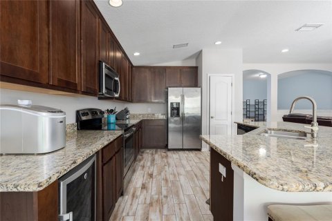 Villa ou maison à vendre à Palmetto, Floride: 4 chambres, 233.46 m2 № 1798683 - photo 7