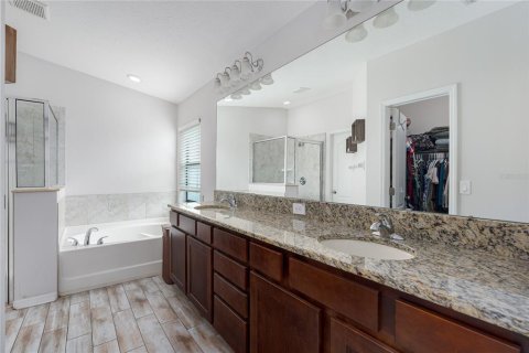 Villa ou maison à vendre à Palmetto, Floride: 4 chambres, 233.46 m2 № 1798683 - photo 17
