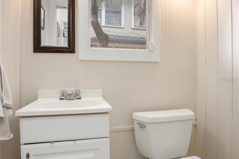 Villa ou maison à vendre à DeLand, Floride: 5 chambres, 227.61 m2 № 2141989 - photo 12