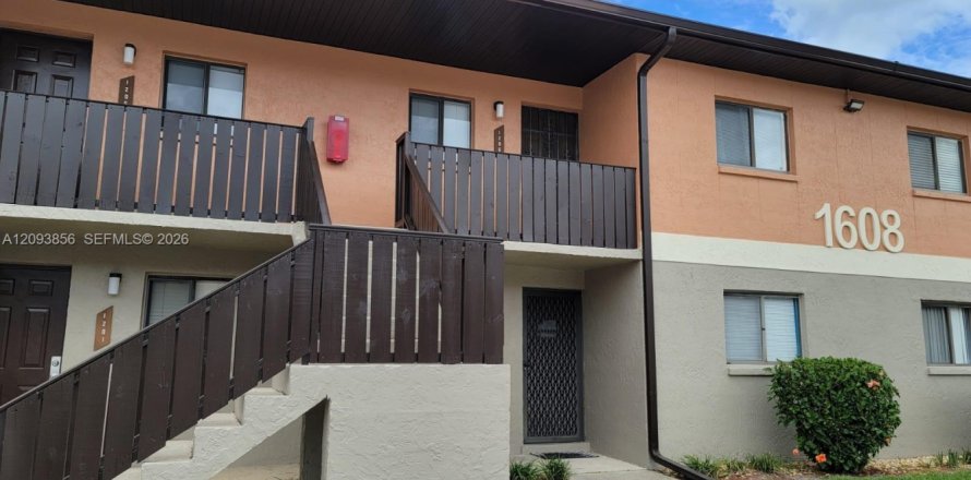 Condo in Cocoa, Florida, 2 bedrooms  № 2381767