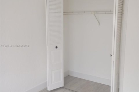 Condo in Cocoa, Florida, 2 bedrooms  № 2381767 - photo 10