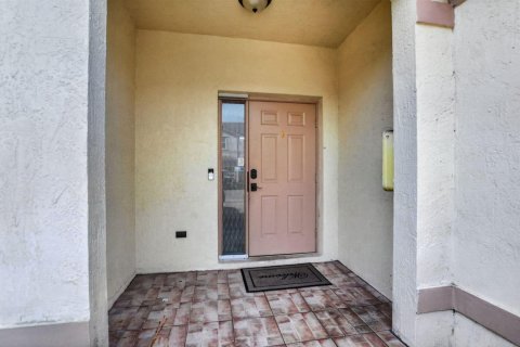 Touwnhouse à louer à Coral Springs, Floride: 3 chambres, 135.27 m2 № 2372361 - photo 4