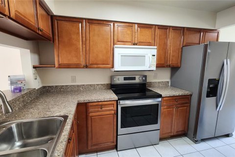Copropriété à louer à Kissimmee, Floride: 2 chambres, 92.07 m2 № 2148865 - photo 2