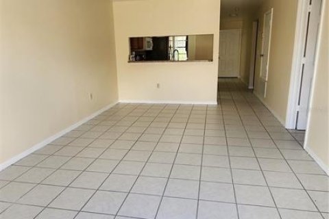 Copropriété à louer à Kissimmee, Floride: 2 chambres, 92.07 m2 № 2148865 - photo 4
