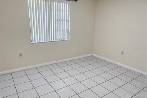 Copropriété à louer à Kissimmee, Floride: 2 chambres, 92.07 m2 № 2148865 - photo 9