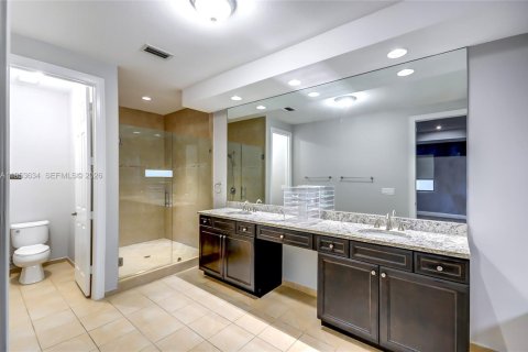 Villa ou maison à vendre à Doral, Floride: 4 chambres, 324.69 m2 № 2011148 - photo 9