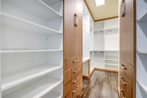 Villa ou maison à vendre à Doral, Floride: 4 chambres, 324.69 m2 № 2011148 - photo 19