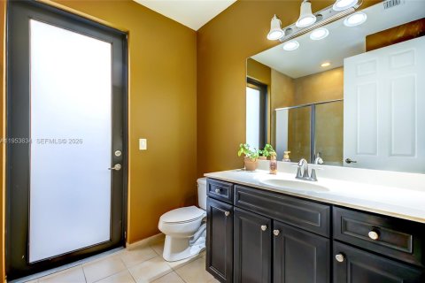 Villa ou maison à vendre à Doral, Floride: 4 chambres, 324.69 m2 № 2011148 - photo 14