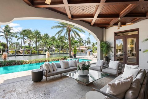 Купить виллу или дом в Форт-Лодердейл, Флорида 6 спален, 830.17м2, № 1942135 - фото 16