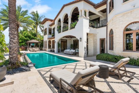 Купить виллу или дом в Форт-Лодердейл, Флорида 6 спален, 830.17м2, № 1942135 - фото 10