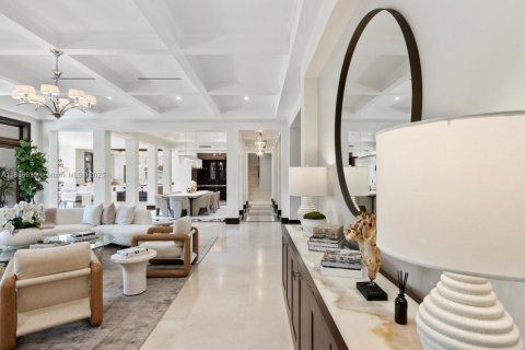 Купить виллу или дом в Форт-Лодердейл, Флорида 6 спален, 830.17м2, № 1942135 - фото 22