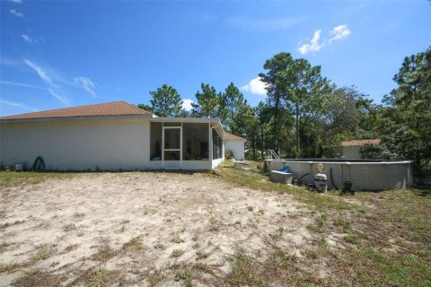 Villa ou maison à vendre à Weeki Wachee, Floride: 3 chambres, 204.76 m2 № 1910848 - photo 4