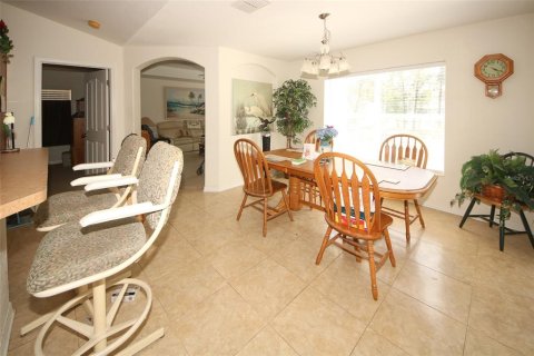 Villa ou maison à vendre à Weeki Wachee, Floride: 3 chambres, 204.76 m2 № 1910848 - photo 11