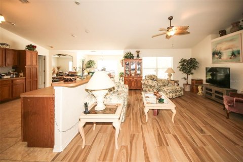 Villa ou maison à vendre à Weeki Wachee, Floride: 3 chambres, 204.76 m2 № 1910848 - photo 7