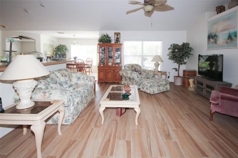 Villa ou maison à vendre à Weeki Wachee, Floride: 3 chambres, 204.76 m2 № 1910848 - photo 30