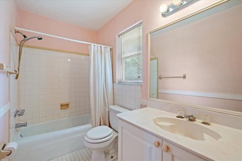 House in Venice, Florida 2 bedrooms, 102.29 sq.m. № 1886875 - photo 19