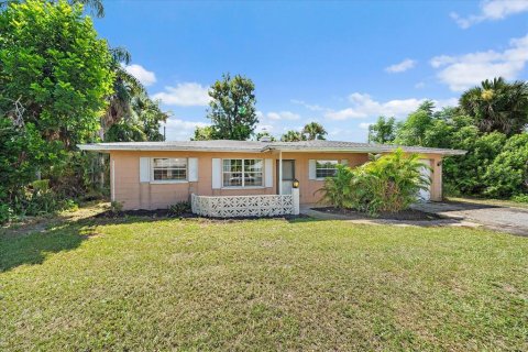 House in Venice, Florida 2 bedrooms, 102.29 sq.m. № 1886875 - photo 2