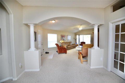 Villa ou maison à vendre à Land O' Lakes, Floride: 2 chambres, 158.49 m2 № 2094599 - photo 13