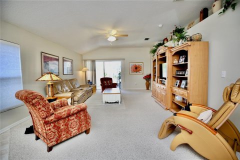 Villa ou maison à vendre à Land O' Lakes, Floride: 2 chambres, 158.49 m2 № 2094599 - photo 16
