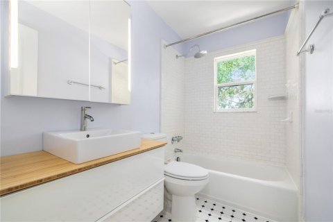 Touwnhouse à louer à Tampa, Floride: 2 chambres, 100.33 m2 № 2347654 - photo 14