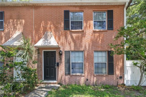 Touwnhouse à louer à Tampa, Floride: 2 chambres, 100.33 m2 № 2347654 - photo 2