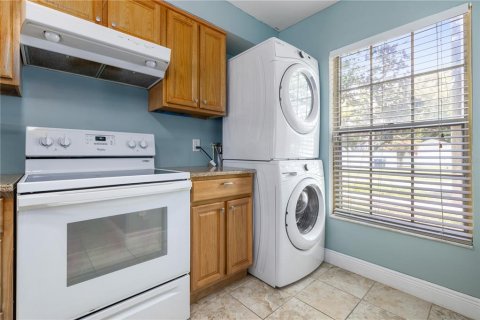Touwnhouse à louer à Tampa, Floride: 2 chambres, 100.33 m2 № 2347654 - photo 7