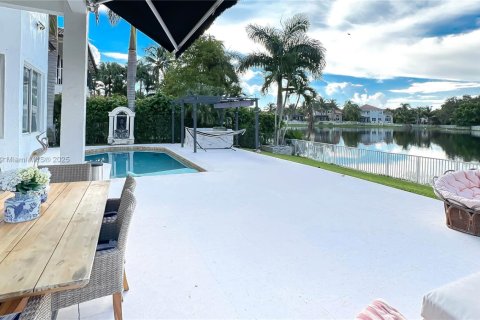 Villa ou maison à louer à Miramar, Floride: 4 chambres, 275.27 m2 № 1969952 - photo 19