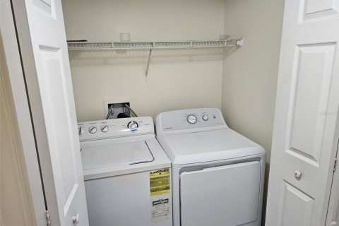 Купить кондоминиум в Киссимми, Флорида 6 комнат, 119.57м2, № 1734279 - фото 12