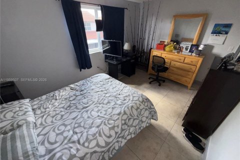 Купить виллу или дом в Майами-Гарденс, Флорида 3 спальни, 190.82м2, № 2026822 - фото 14